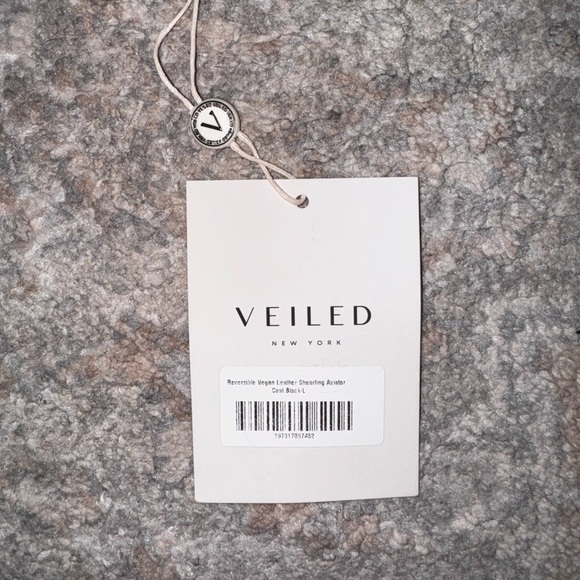 VEILED -Reversible Vegan Leather Sherpa Aviator Coat - Black - Picture 9 of 9